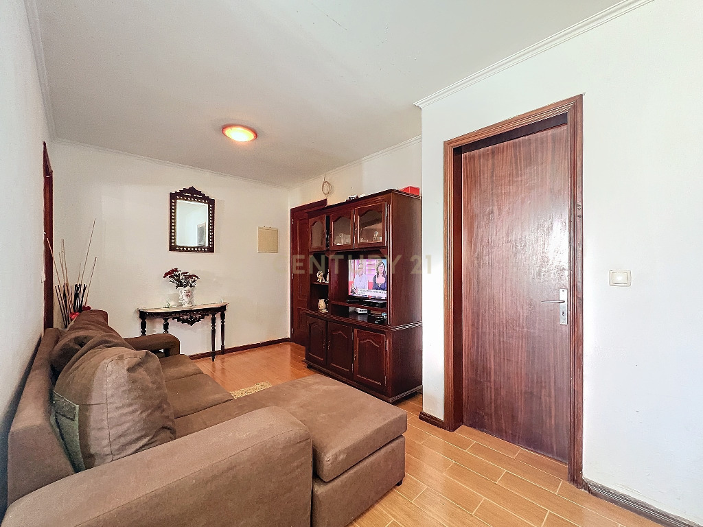 🏢 Building in Horizontal Property with Two One-Bedroom Apartments – Great Investment Opportunity