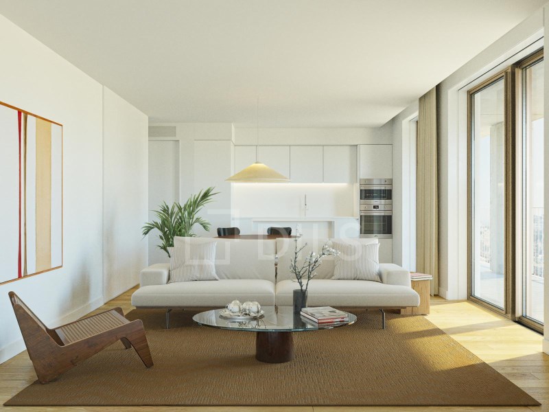 1 bedroom flat with outdoor area in the heart of the city of Porto.